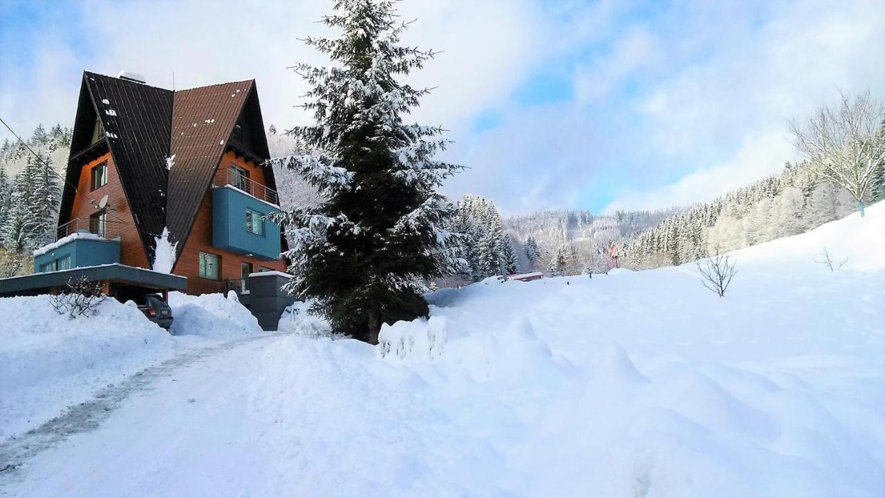 Vila Anna Wellness Halenkov Buitenkant foto