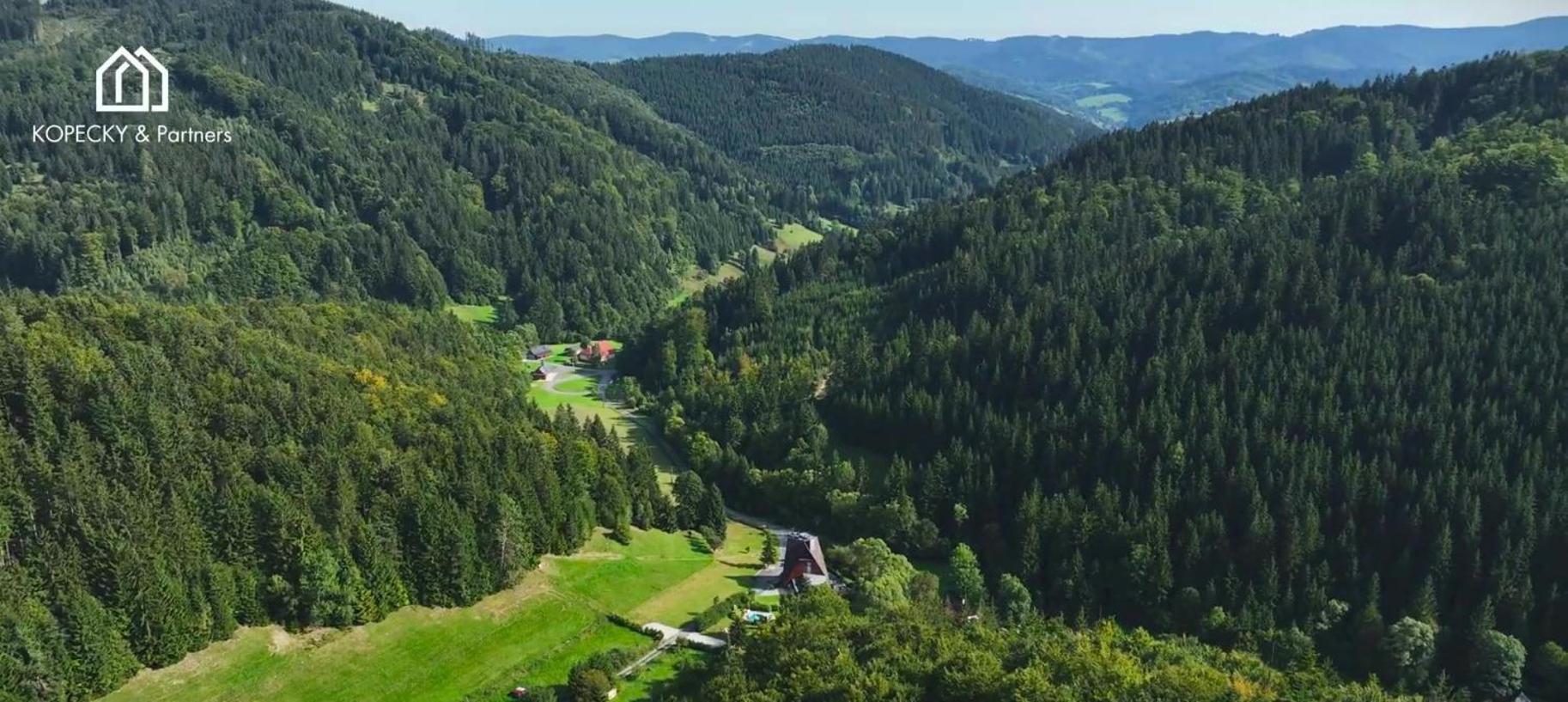 Vila Anna Wellness Halenkov Buitenkant foto