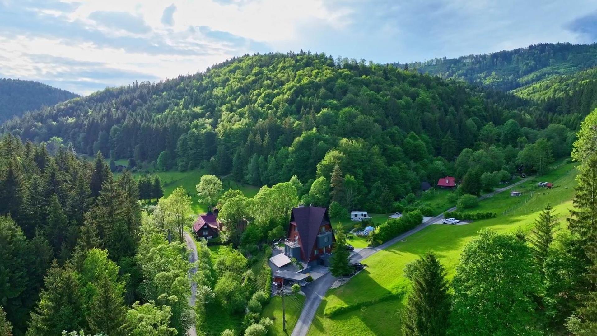 Vila Anna Wellness Halenkov Buitenkant foto